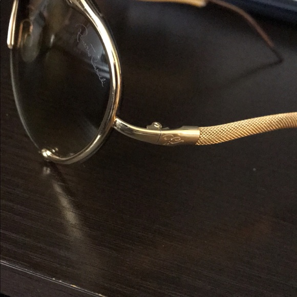 Sunglasses - Picture 3 of 6